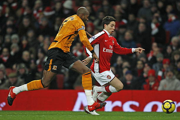 同时场均贡 同时场均贡